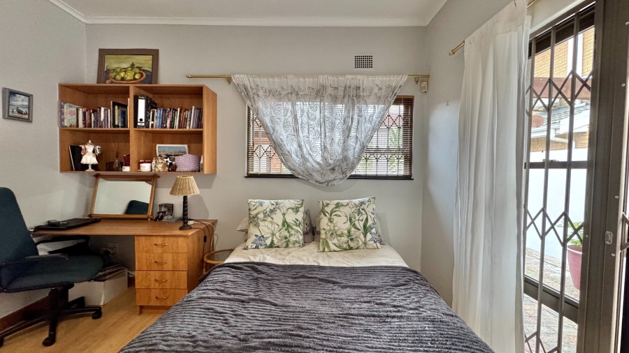 5 Bedroom Property for Sale in Lochnerhof Western Cape
